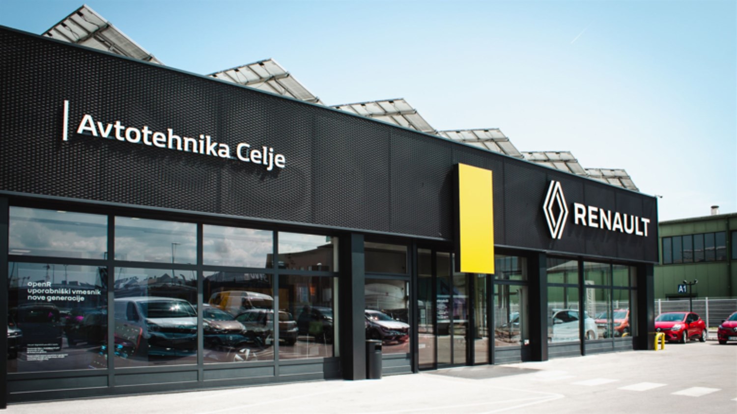 Avtotehnika Celje - testna vožnja vozil Renault