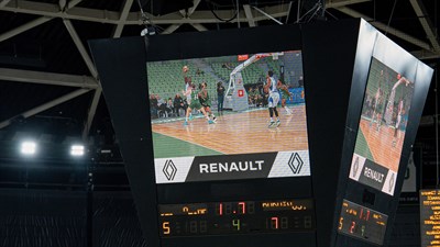 Austral na tekmi KK Cedevita