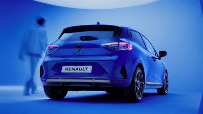 Renault Clio - nov logotip, full LED zadnje luči

