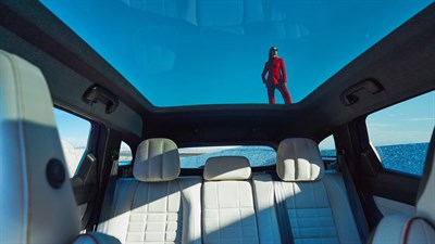 steklena panoramska streha - Renault Espace E-Tech full hybrid