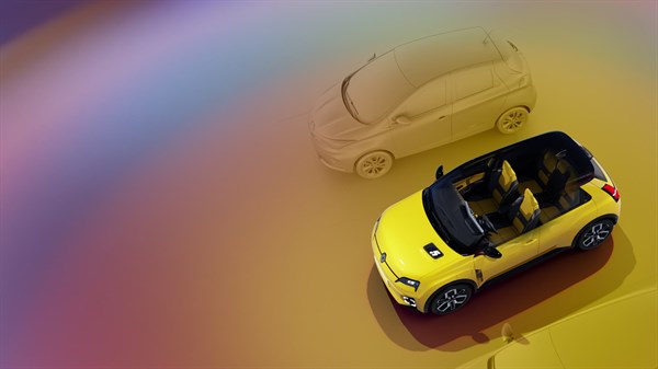 Kabriolet različica električnega vozila Renault 5 E-Tech v rumeni barvi, prikazana na barvitem ozadju.