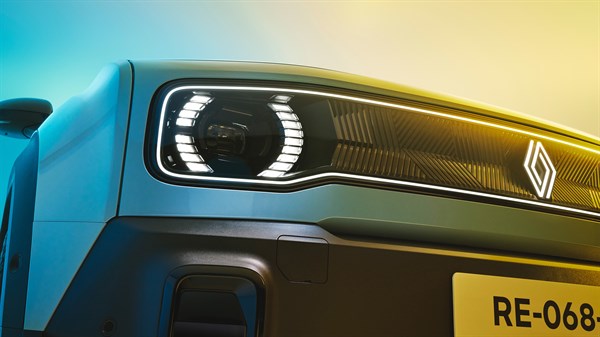 svetlobni podpis - Renault 4 E-Tech 100% electric
