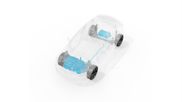 Shema hibridnega pogonskega sistema Renault Clio prikazuje povezavo med motorjem, baterijo in pogonskimi kolesi.