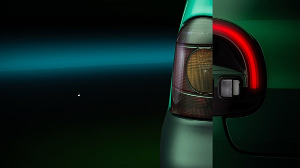 Renault rs1b2 E-Tech electric - rear lights