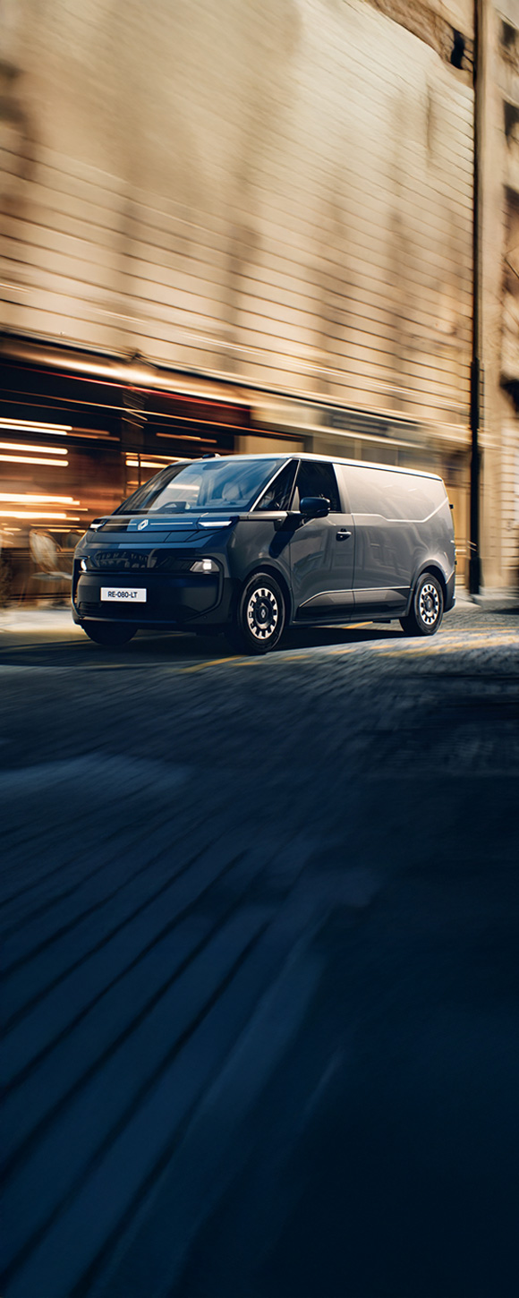 new Renault Trafic Van E-Tech electric