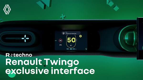 Zaslon multimedijskega sistema v notranjosti vozila z napisom "Renault Twingo exclusive interface" na zelenem ozadju.