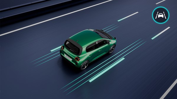 Shematski prikaz zelenega vozila Twingo na cesti s pomočjo pri ohranjanju voznega pasu.