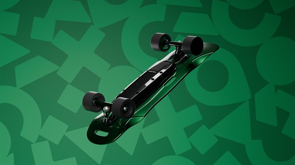 Rolka od spodaj – vidni podvozje, motor in kolesa, na zeleni podlagi.