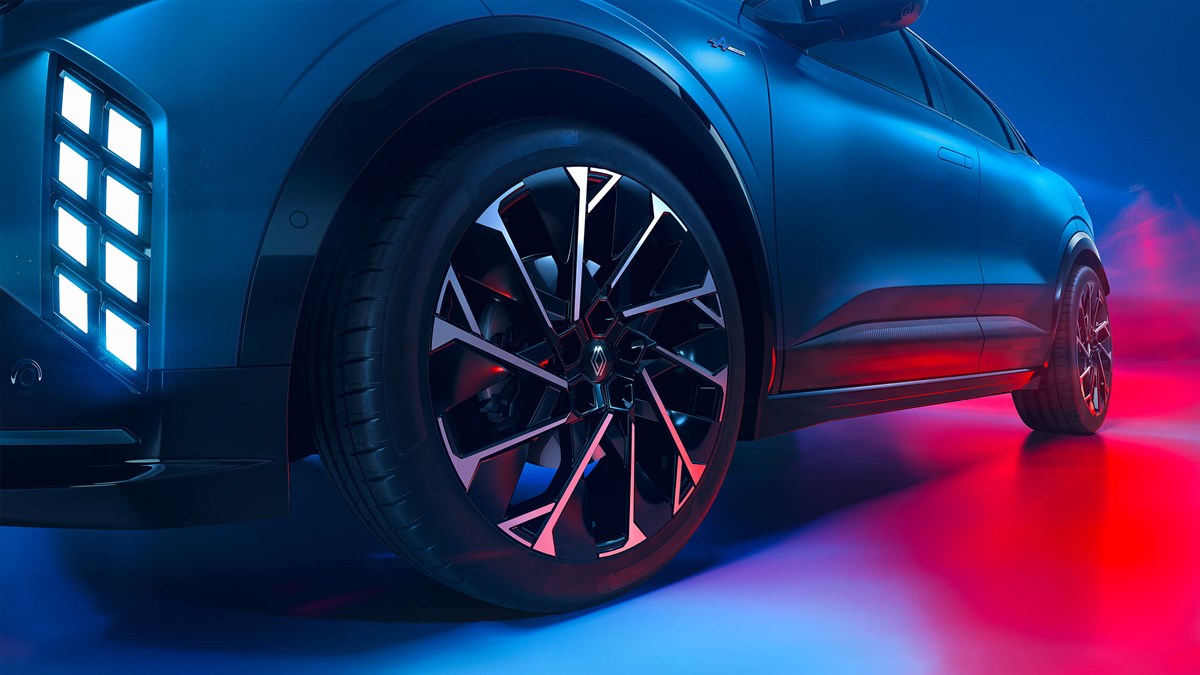 Renault Megane E-Tech vozilo temno modro detajl platišča v studiu