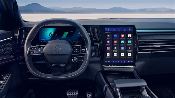 Pogled na armaturno ploščo Renault Rafale z digitalnim merilnikom, velikim osrednjim zaslonom in ambientno osvetlitvijo.