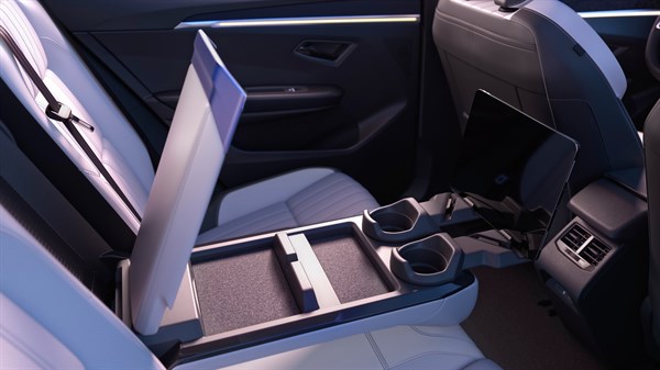 Renault Scenic E-Tech electric, notranjost - pametni naslon za roke ingenius®.