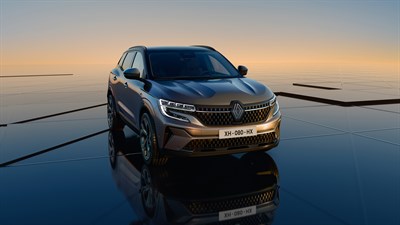 široka prednja maska - Renault Austral E-Tech full hybrid