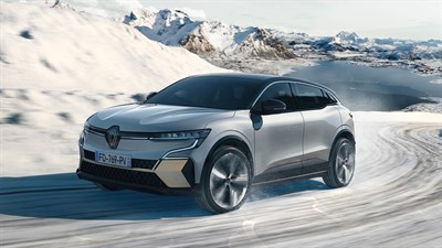 E-Tech 100% electric - outside conditions - Renault